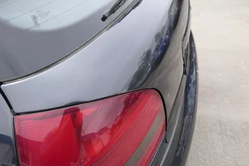 Audi A3 8L bis ca.Bj.1999 Heckklappe Kofferraumklappe Klappe hinten schwarz LZ9U (156915)