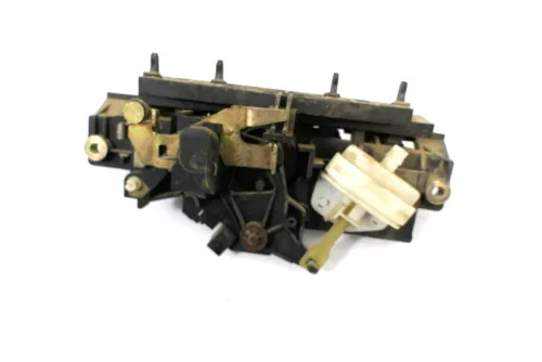 Audi A4 B5 Komb Kofferraumschloß Heckschloß Schloß OHNE Schlüssel KEIN Schlüssel (157116)