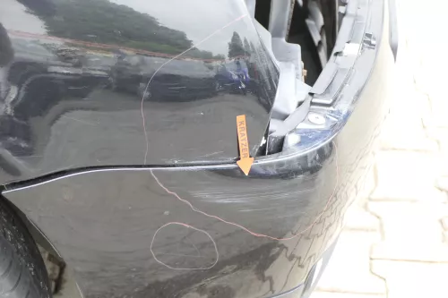 VW Lupo 6X Stoßstange vorne Frontstoßstange Stoßfänger schwarz LC9Z (157175)