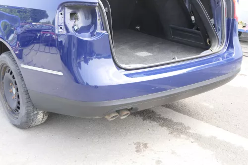 VW Passat 3C Kombi Stoßstange hinten Heckstoßstange Stoßfänger blau LA5E (157197)