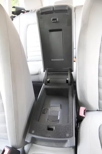 VW Passat 3C Mittelarmlehne Armlehne Fach original komplett grau classicgr Stoff (157201)