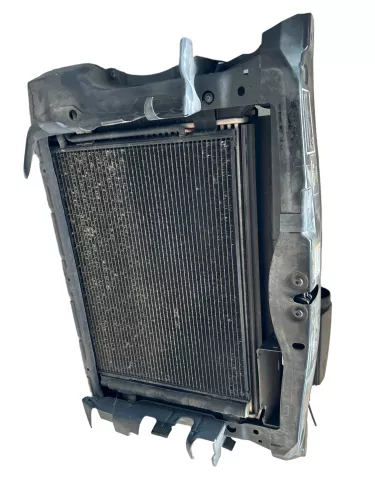 Skoda Octavia 1Z Schloßträger Vorderwand 1Z0805591F Kühler Kondensator 1.9 TDI B (157217)