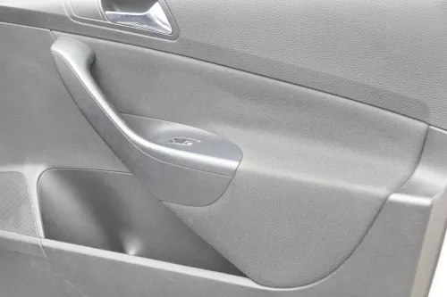 VW Passat 3C Variant 1x Türverkleidung Verkleidung Tür vorne rechts Beifahrertür (157446)