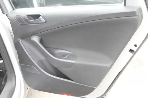 VW Passat 3C Variant Türverkleidung Verkleidung Tür hinten rechts 3C9867212DL TC (157448)