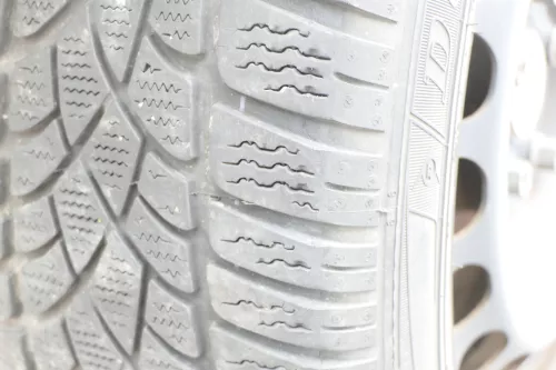 VW Passat 3C Golf Reifen Winterrreifen M&S 205/55 R16 94H Felgen 5-7mm (157450)