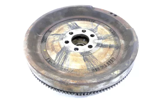 VW Polo 9N A2 Schwungrad Schwungscheibe Kupplung BNM 1,4 TDI 55kw (157748)