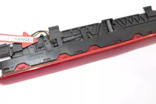 VW Polo 6N2 dritte Bremsleuchte 3. Bremslicht 6N0945097D Heckklappe Bremslampe