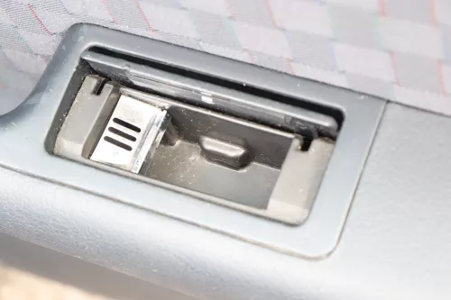 Audi A6 4B Türverkleidung Verkleidung Tür vorne +hinten links rechts swing schwa (157993)