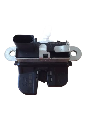 VW Scirocco 3 Heckschloß Schloß unten an Heckklappe 1K8827505B Fanghaken (158214)