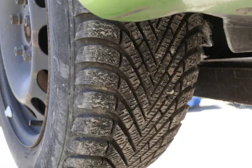 4x VW Passat 3C Golf Reifen Winterrreifen M&S 205/55 R16 91H Felgen 6-8mm (158281)