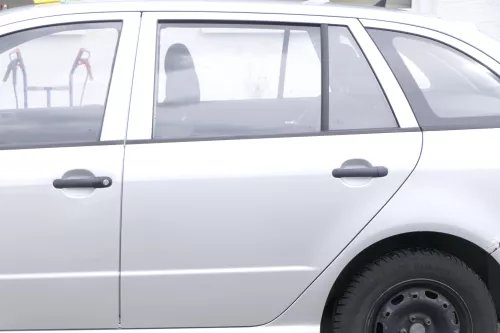 Skoda Fabia 6Y Combi Variant Kombi Tür hinten links grau silber LF7T -ohne Anbau