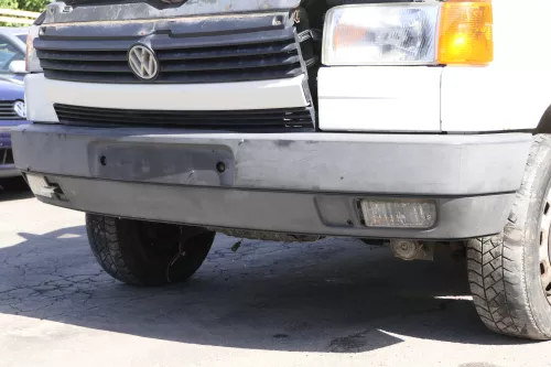 VW T4 Multivan Kurze Version Stoßstange Frontstoßstange vorne bis ca. Bj. 1996 (158395)