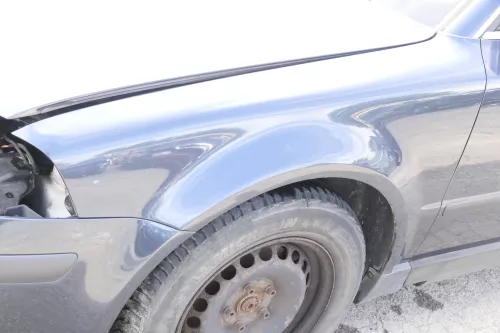 VW Passat 3BG Kotflügel vorne links grau blau LC5F (kein Blinkerloch) - Rost (158583)