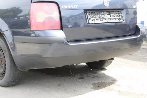VW Passat 3BG Kombi Variant Stoßstange hinten Heckstoßstange grau blau LC5F (158590)