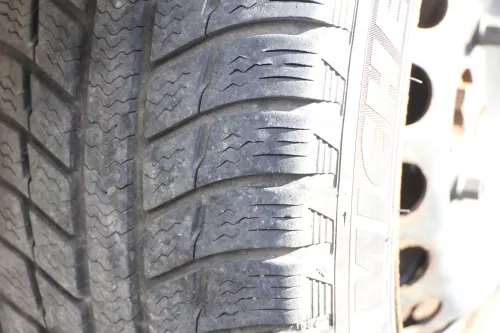 4x VW Golf 6 Plus 5M 195/65 R15 91T Winterreifen M+S Felgen Reifen M&S 6mm (158618)