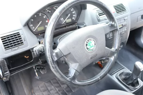 Skoda Fabia 6Y Lenkrad 4-Speichen 6Y0419091C E74 Leder Lederlenkrad -ohne Airbag