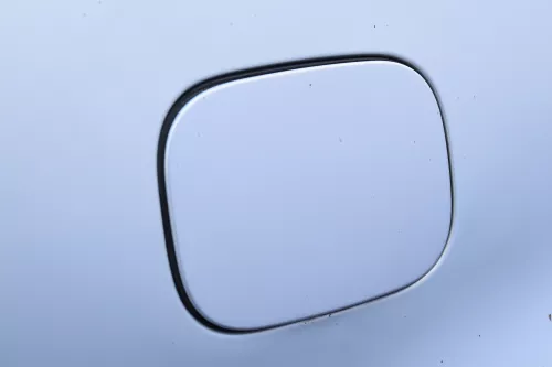 VW Bora Limousine Tankdeckel Deckel Tank Tankverschluß silber LB7Z (158803)