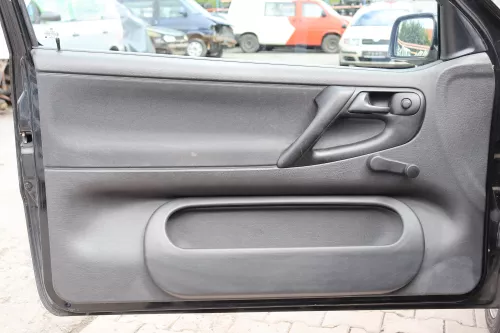 VW Polo 6N Türverkleidung Verkleidung Tür vorne links off-black