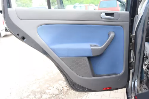 VW Golf Plus 5M 4x Türverkleidung Verkleidung Tür vorn hinten links blau (158863)