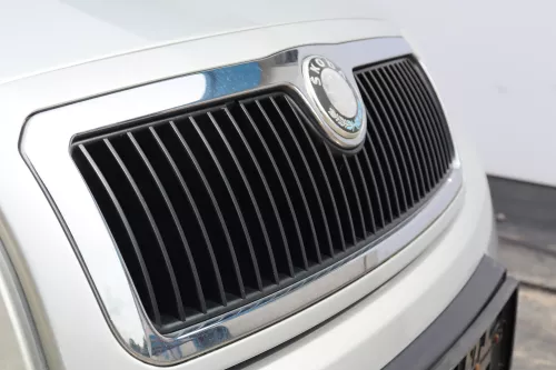 Skoda Fabia 6Y Motorhaube KLappe vorne silber grau LF7T OHNE Grill KEIN-GRILL (159093)