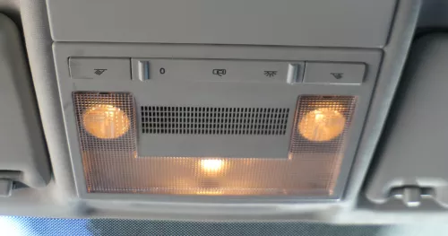 VW Polo 9N 6Q0947105C Innenraumleuchte Leuchte innen Leselampe Leseleuchte grau (159185)