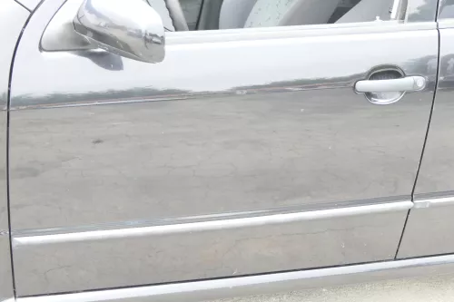 Skoda Fabia 6Y Kombi + Limousine Tür vorne links Fahrertür schwarz LF9R ohneAnba (159280)