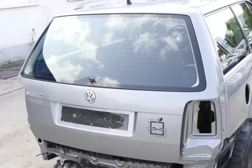 VW Passat 3BG Kombi Variant Heckklappe Klappe Kofferraumklappe grau LD7W urbangr (159317)