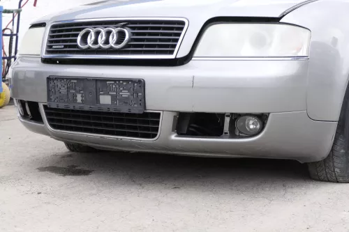 Audi A6 4B Frontstoßstange Stoßstange vorne Stoßfänger grau LY7Q Facelift (159331)