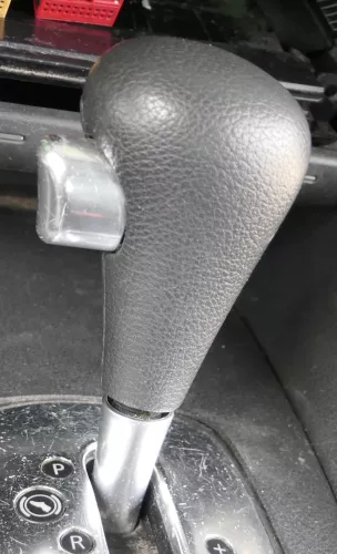 Audi A6 4B Griff Knopf Automatik Schaltknauf Schalthebel K-Leder schwarz (159343)