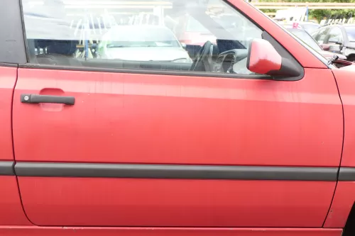 VW Golf 3 4 1E Cabrio Tür vorne rechts Beifahrertür rot - ohne Anbauteile (159362)