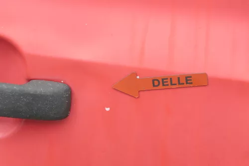 VW Golf 3 4 1E Cabrio Tür vorne rechts Beifahrertür rot - ohne Anbauteile (159362)