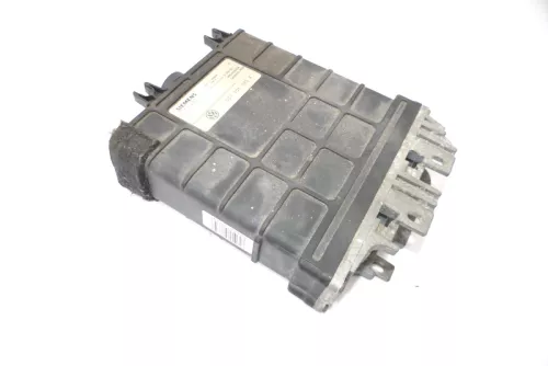 VW Passat 3A 35i Steuergerät Motor Motorsteuergerät 037906025K 1,6 101PS AFT
