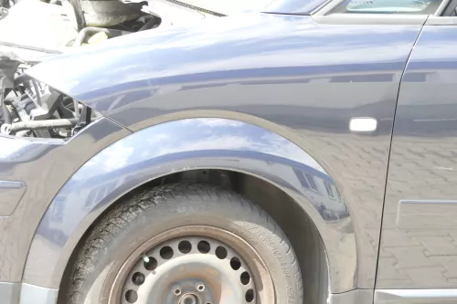 Audi A2 8Z Kotflügel vorne links blau LZ5Q kobaltblau (159489)