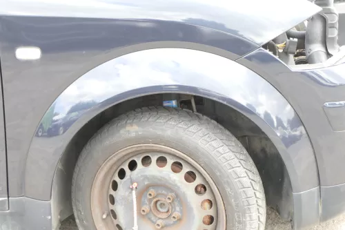 Audi A2 8Z Kotflügel vorne rechts blau LZ5Q kobaltblau (159490)