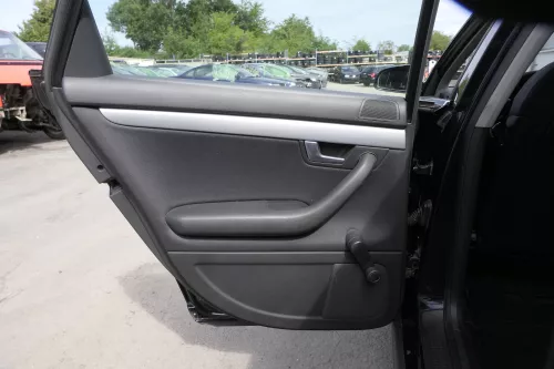 4x Audi A4 8E B6 Türverkleidung Verkleidung Tür vorne + hinten schwarz links man (159631)