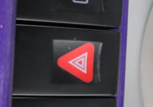 New Beetle 9C Warnblinker Relais Warnblinkerschalter Schalter 1C0953235B Knopf (159665)