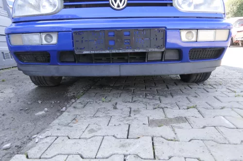 VW Golf 3 auch Cabrio Stoßstange vorne Stoßfänger vorn blau LW5Z lackiert