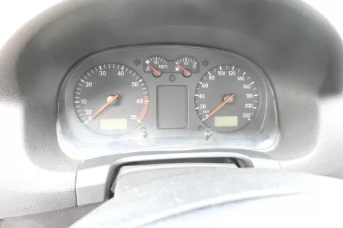 VW Golf 4 Tacho Tachometer Kombiinstrument 1J0919881 1,4 1.4 16V 75PS 229.000km