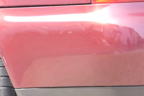 Audi A4 B5 Kombi Variant Stoßstange hinten Heckstoßstange rot braun LZ3L (160331)