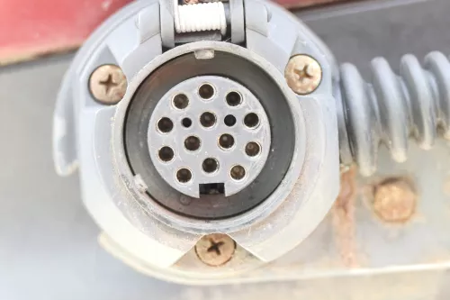 Audi A4 B5 starr Anhängerkupplung Anhängekupplung mit Kabelbaum Westfalia (160338)