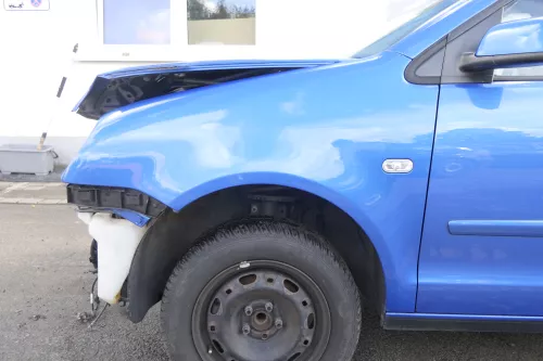 VW Polo 9N Kotflügel vorne links blau LA5M bis ca.Bj.2004