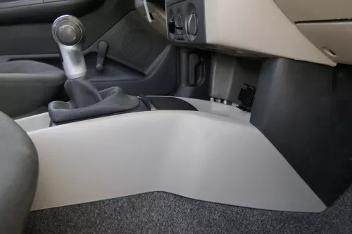 Skoda Fabia 6Y Mittelkonsole Mitteltunnel um Schaltung 6Y0863242  QZY grau