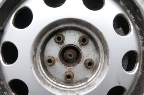 Audi A3 8L Alufelgen Reifen 195/65 R15 Sommerreifen 4-6mm 8L0601025E (160747)