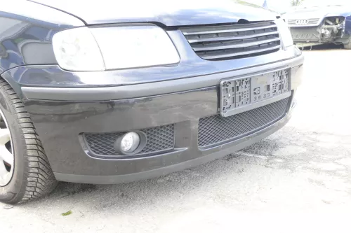 VW Polo 6N2 Stoßstange vorne Frontstoßstange Stoßfänger schwarz LC9Z +Grill (160789)