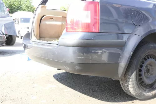 VW Passat 3BG Kombi Variant Stoßstange hinten Heckstoßstange grau LC7V (160808)