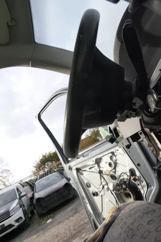 VW T5 Multivan Lenkrad (für Fahrzeuge mit Airbag) 7H0419091D 1QB (161112)