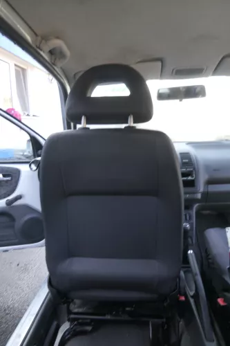 Seat Arosa Lupo Sitz vorne links Fahrersitz Höhenverstellung (161140)