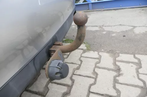 VW Polo Kombi 6KV feste starre Anhängerkupplung mit Kabelbaum