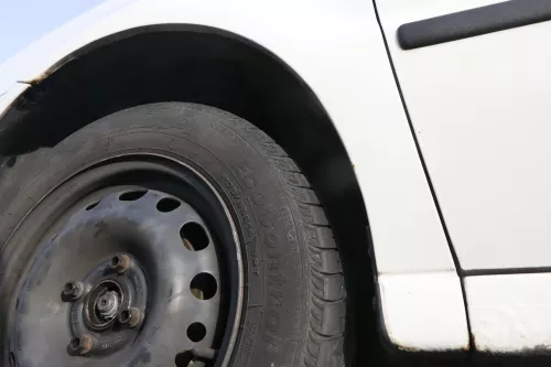 VW Polo 6N2 Kotflügel vorne links weiß LB9A (bis unterm Schweller) (161330)