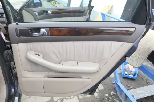 4x A6 4B Türverkleidung Verkleidung Tür vorne hinten links rechts Leder melange (161379)